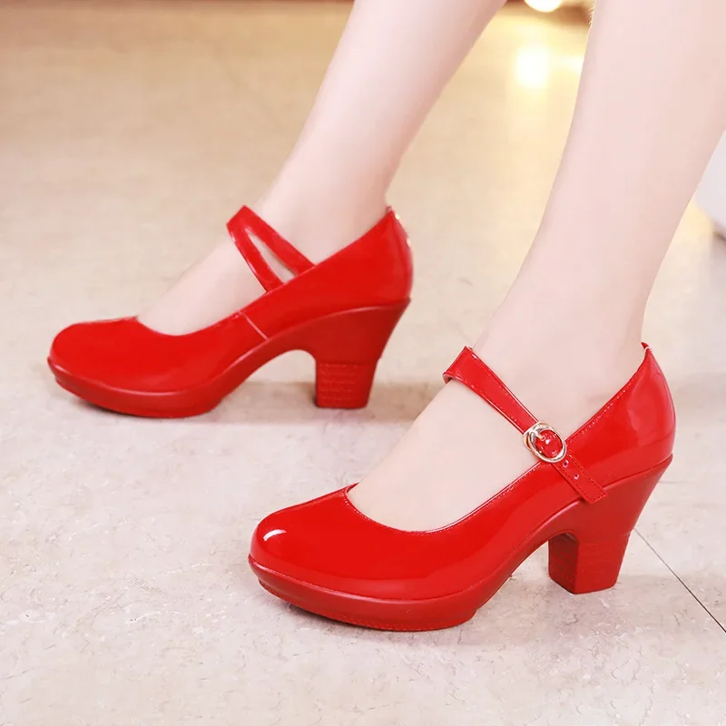 Leather Work Women Shoes - 小さめサイズ32-43 ミディアムブロックヒール メリージェーン プラットフォームパンプス 2026年秋 シャローレッド