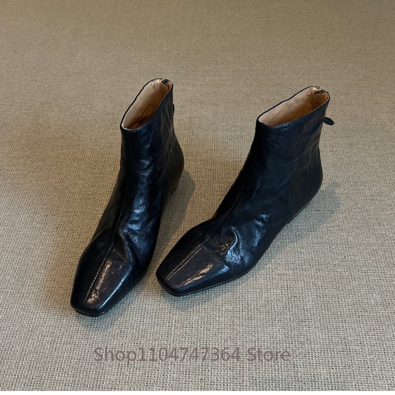 シープスキン レトロ フレンチ スクエアトゥ アンクルブーツ - Leather Work Women Shoes のレビューと価格