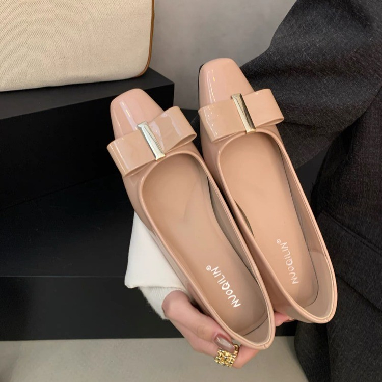 スクエアトゥボウシャローシングルシューズ レディース 202 - Leatherwork In French のレビューと価格